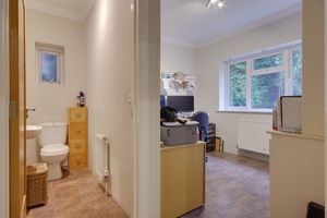 Study/WC- click for photo gallery
